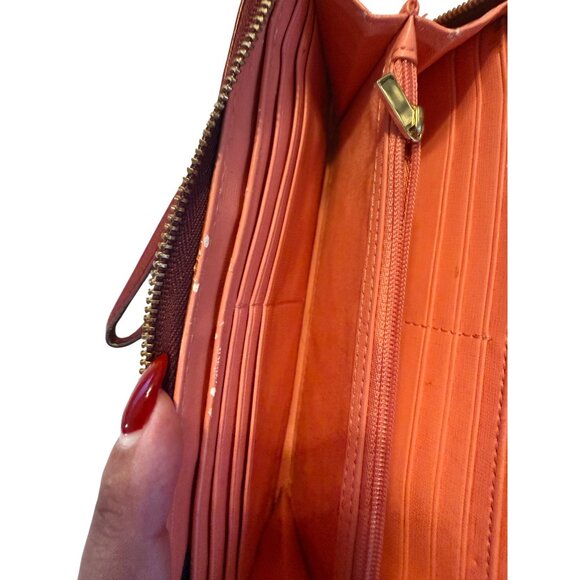 Fossil Womens Burgundy Leather Zip Around Wallet With Wrist Strap - Picture 5 of 8